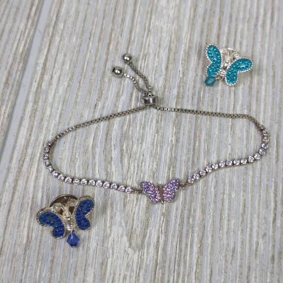 Women’s 3 Piece Silver Tone Bracelet Set With 2 Embellished Butterfly Pins Brooc - Picture 1 of 6
